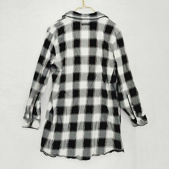 Victoria's Secret White & Black Flannel Plaid Button-Down Shirt 2524 - Picture 5 of 9